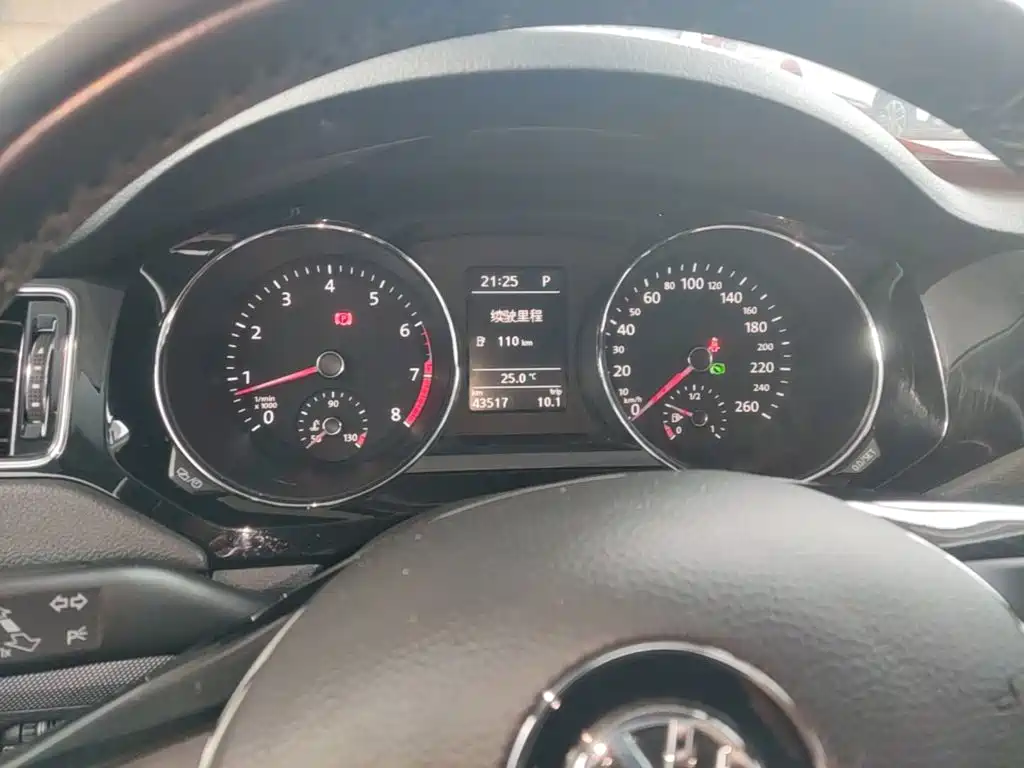 Volkswagen Sagitar — миниатюра 12