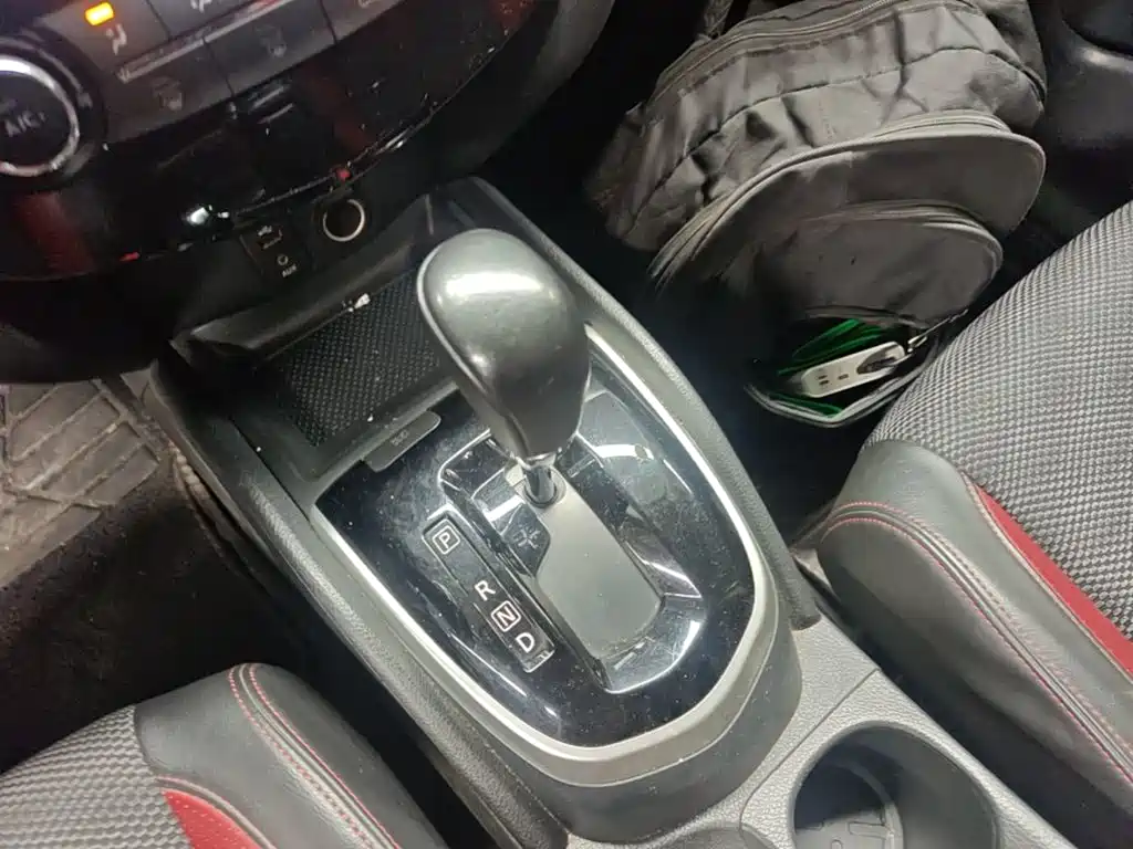 Nissan Qashqai — миниатюра 14