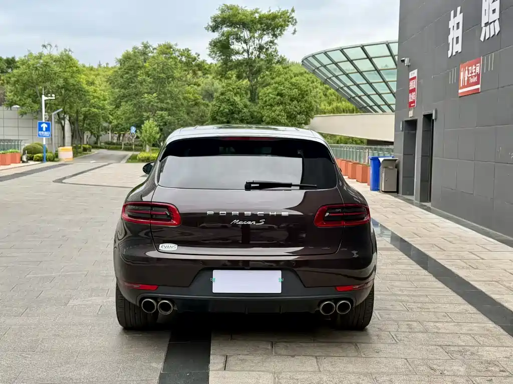 Porsche Macan 2016 Macan S 3.0T