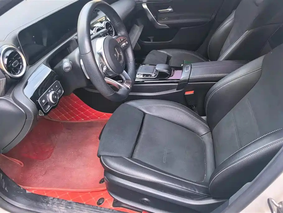 Mercedes-Benz A-Class A 2019 A 200 L Sport