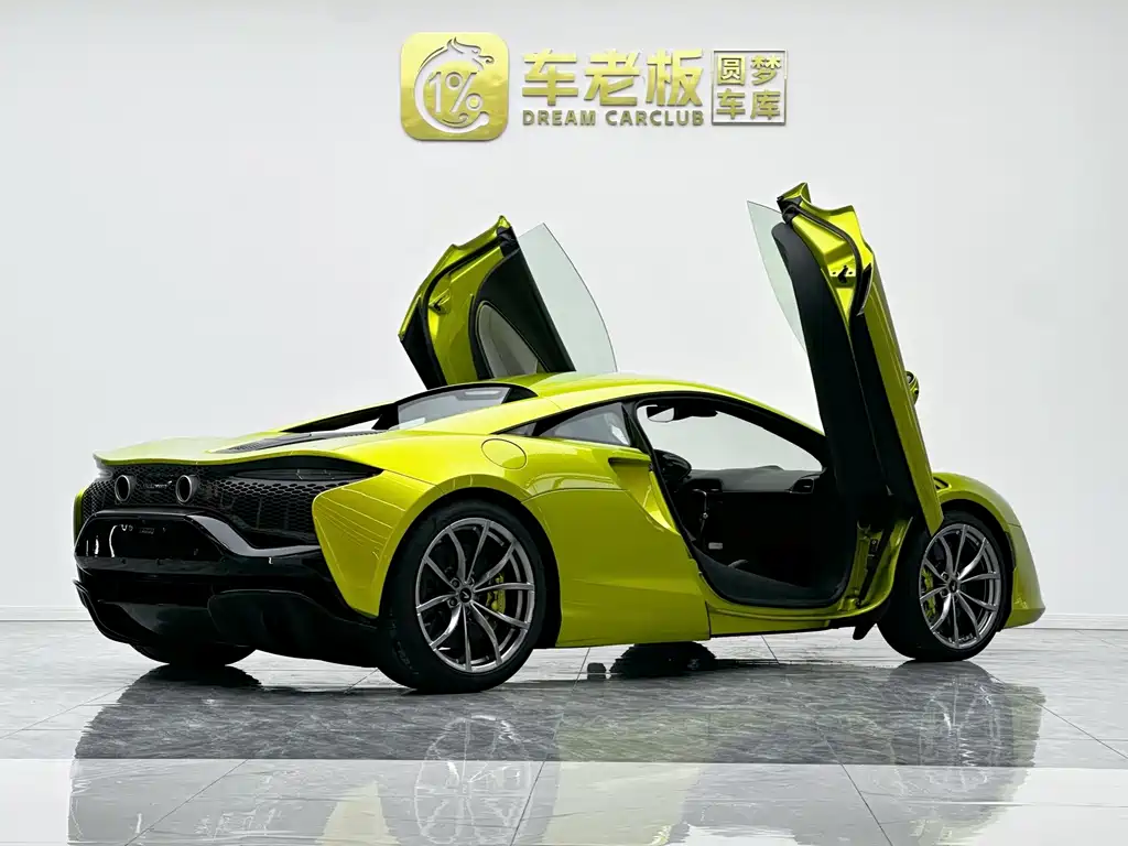 McLaren Artura — миниатюра 8