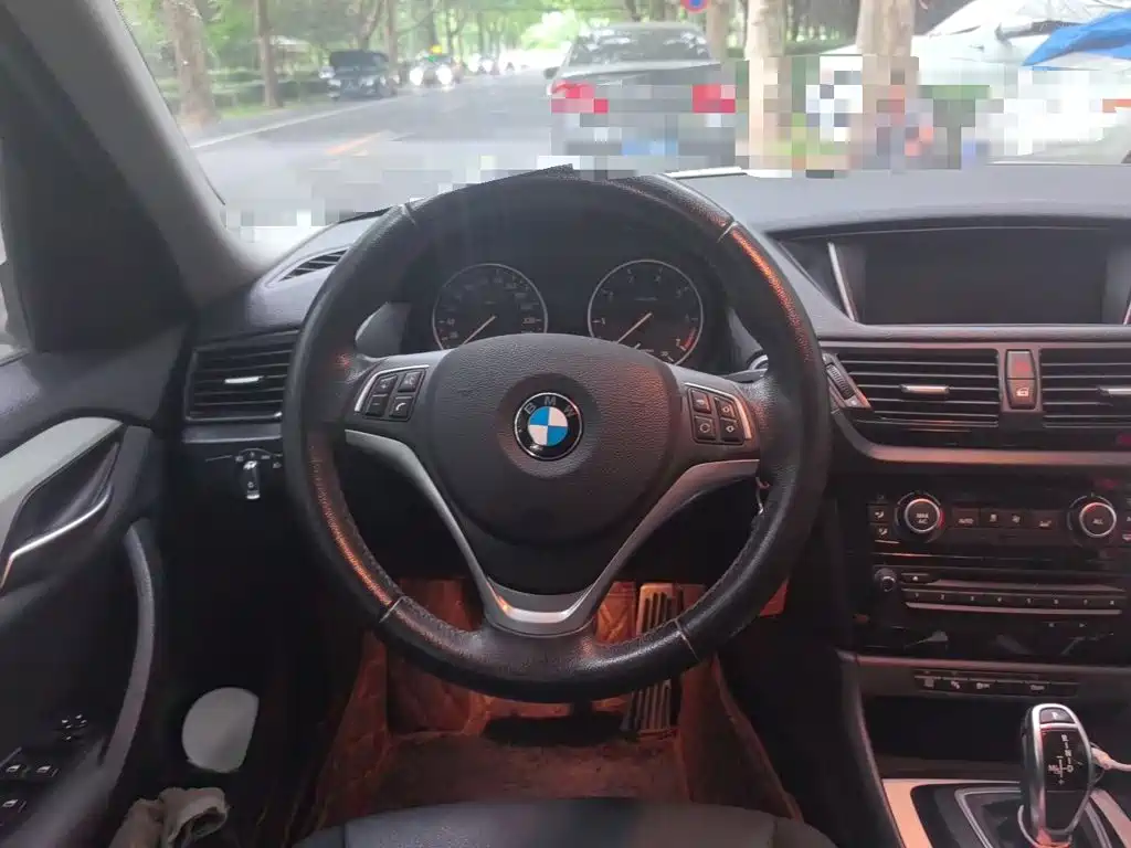 BMW X1 — миниатюра 11