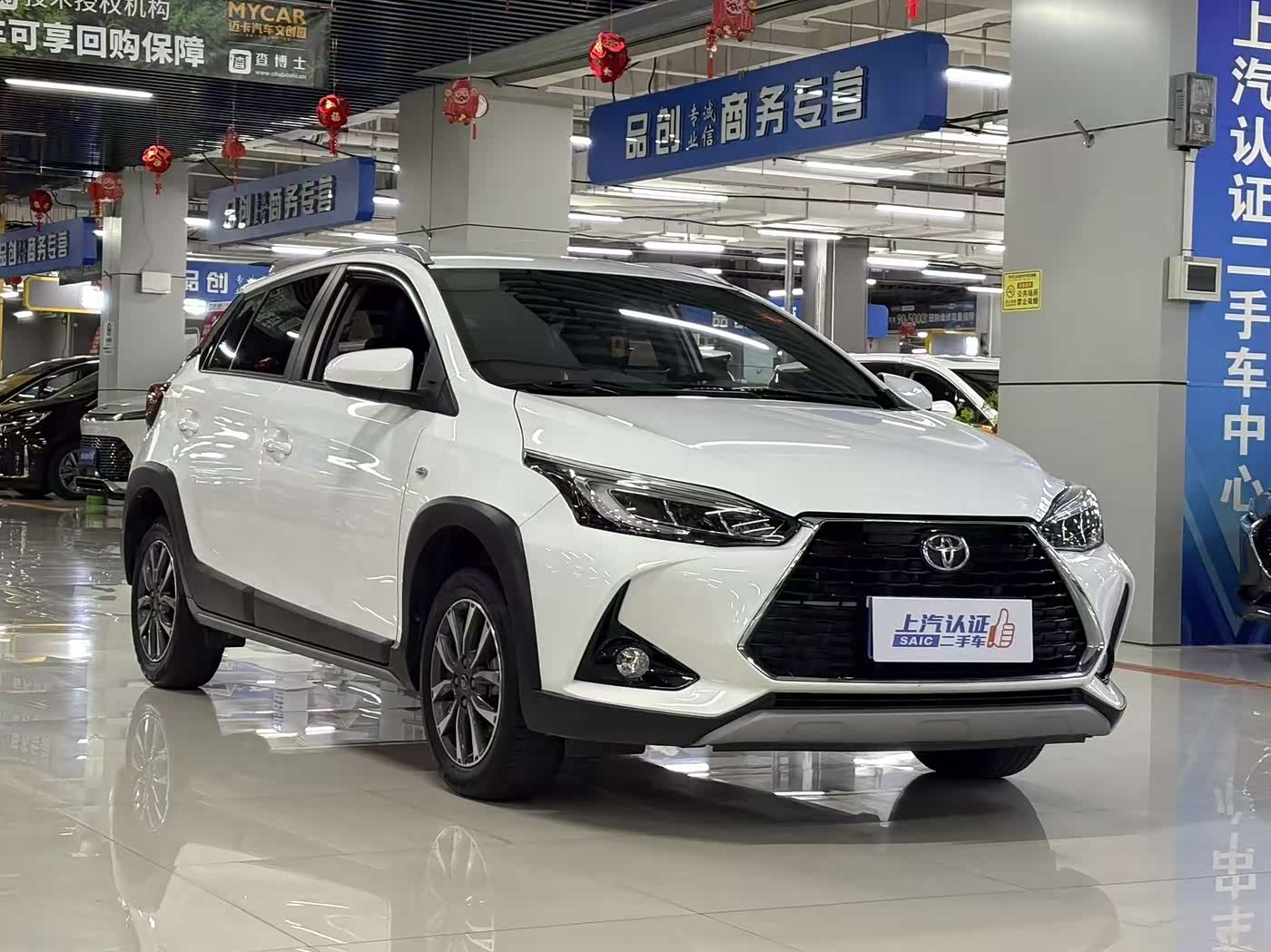 Toyota YARiS L Zhi Xuan 1.5 л 2022 г. Белый, пробег 19000 км