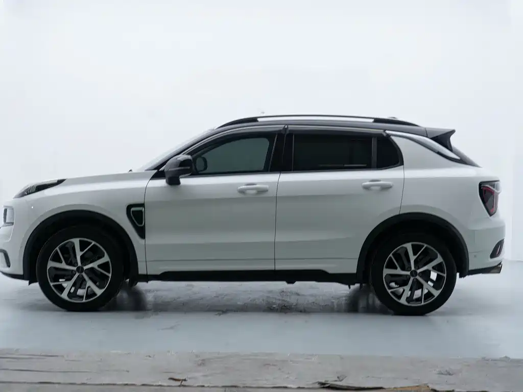 Lynk & Co 01 2019 2.0T Pro V