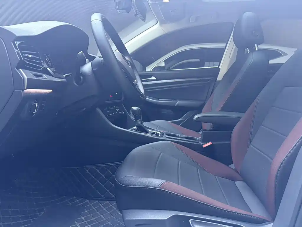 Volkswagen Bora — миниатюра 4
