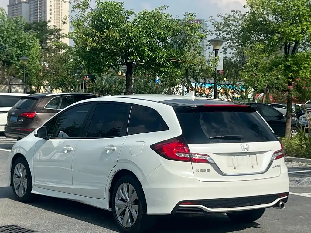 HONDA JADE