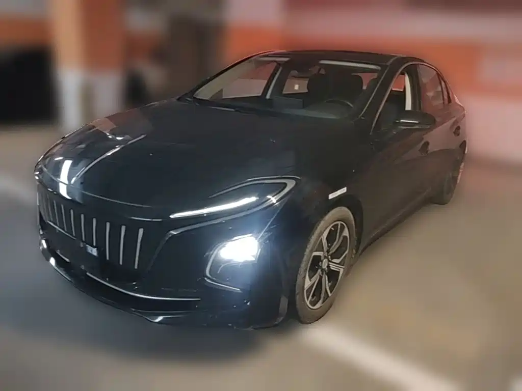 Hongqi Hongqi E-QM5 — миниатюра 3
