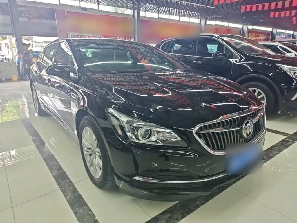 Buick LaCrosse — миниатюра 4
