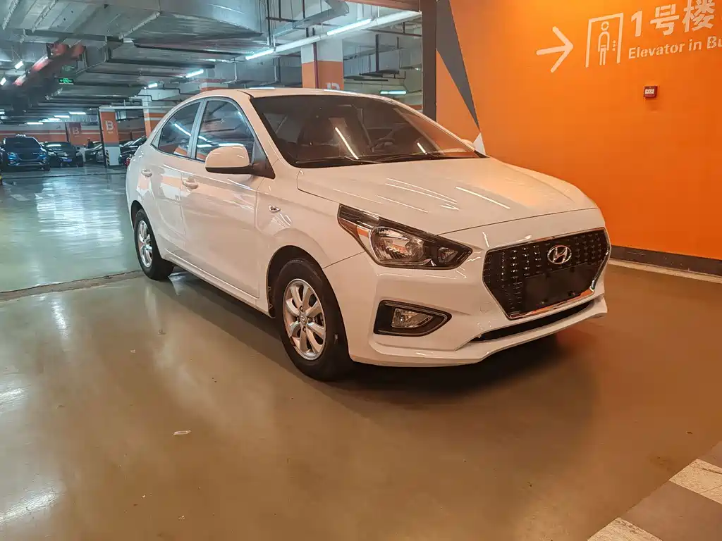 Hyundai Verna — миниатюра 2