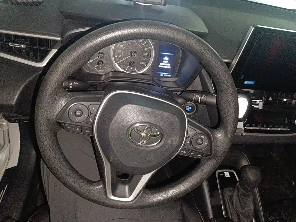 Toyota Corolla — миниатюра 11