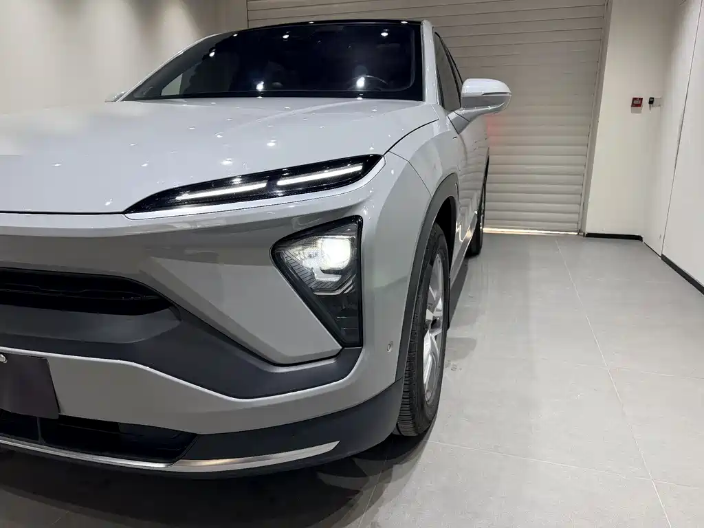 NIO NIO EC6