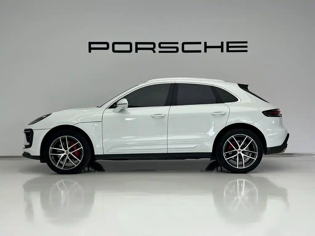 Porsche Macan — миниатюра 2