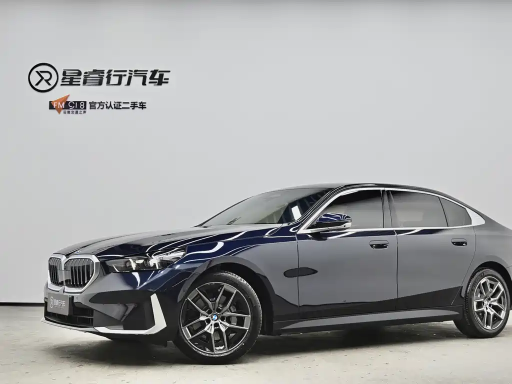 BMW 5 Series 2024