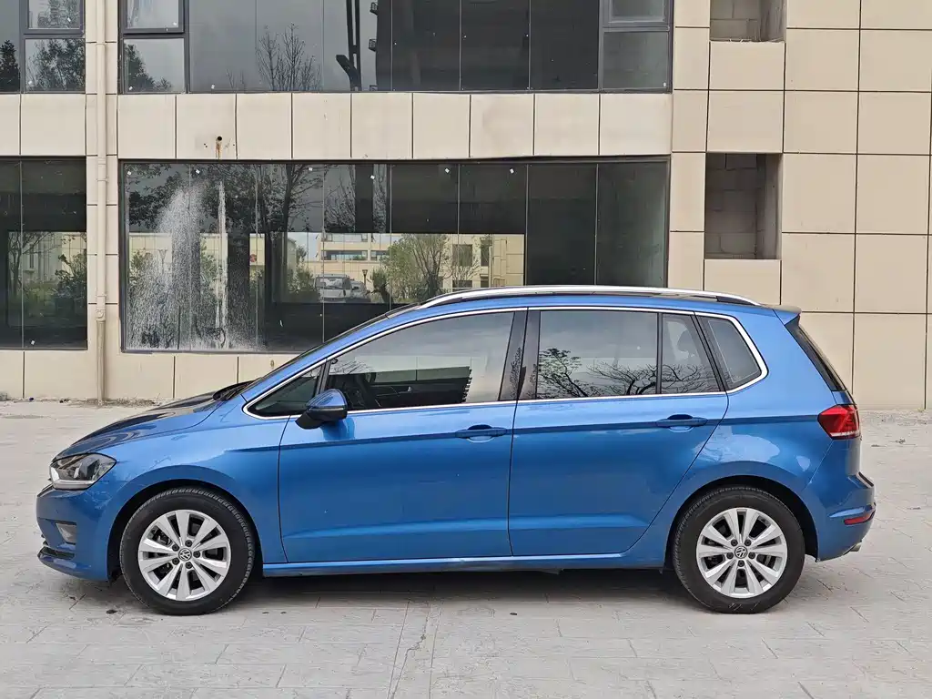 Volkswagen Golf Sportsvan — миниатюра 4