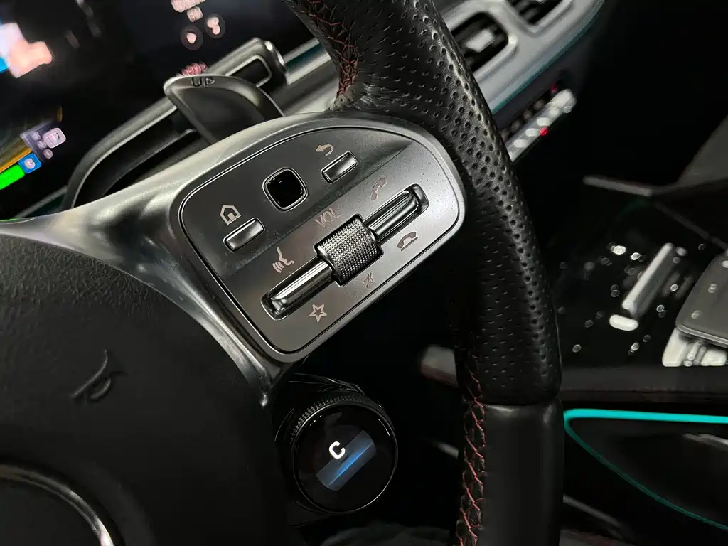 Mercedes-Benz GLE AMG — миниатюра 23