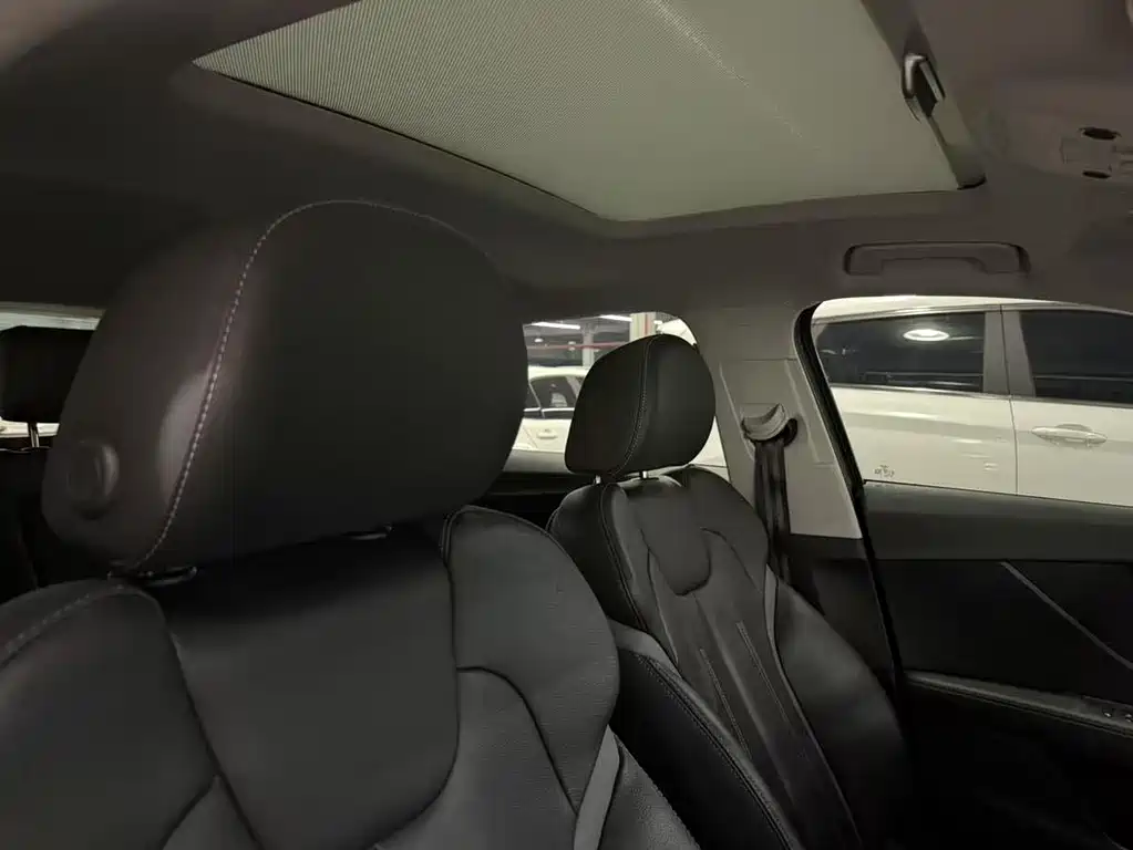 Audi Q2L — миниатюра 11