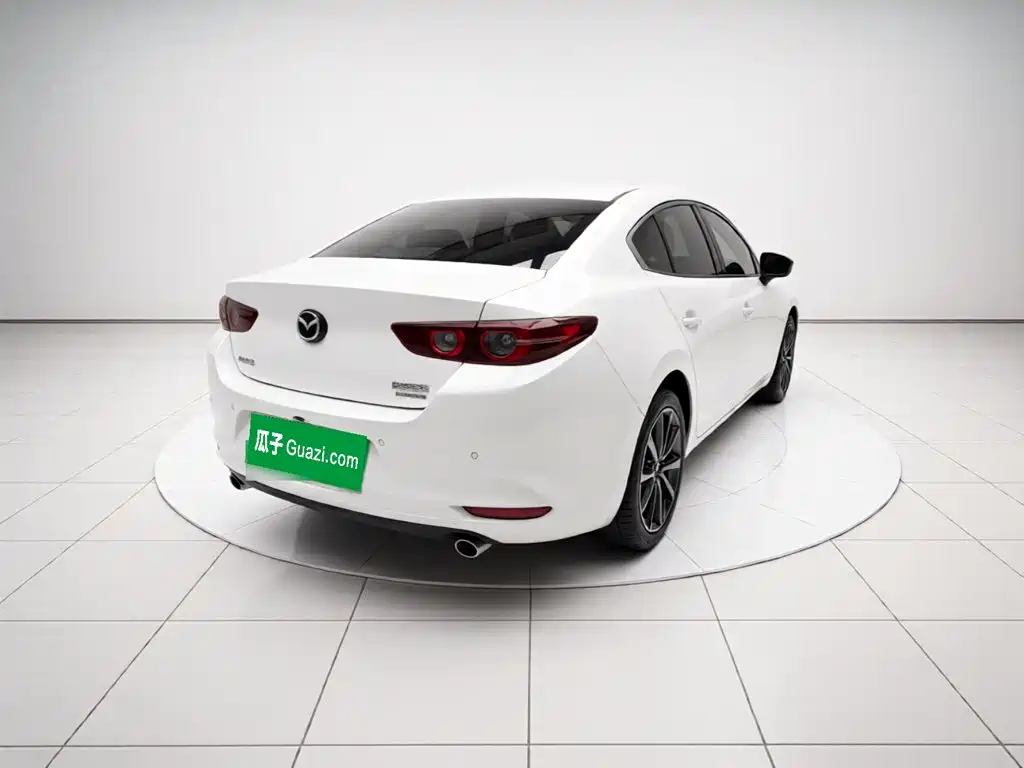 Mazda 3 Axela — миниатюра 6