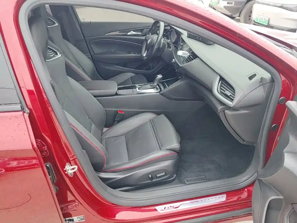 Buick Regal — миниатюра 25