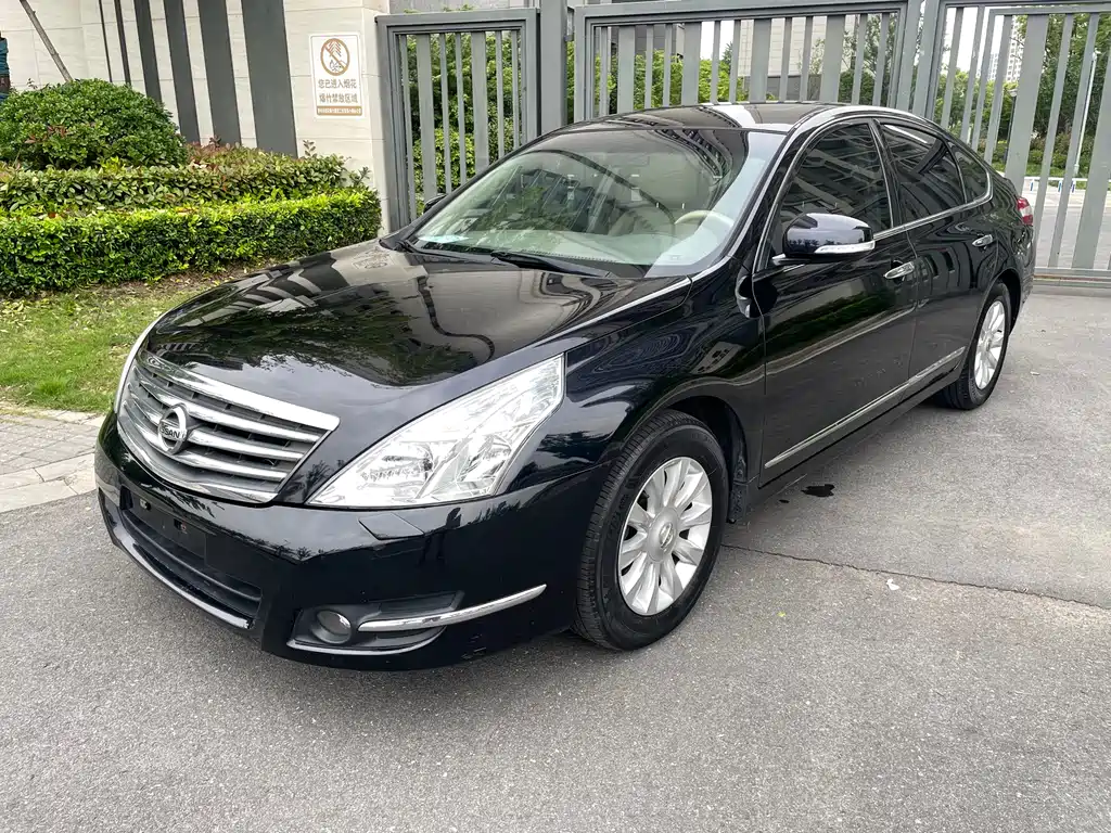 Nissan Teana 2010