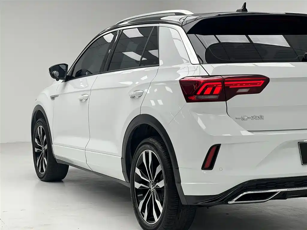 Volkswagen T-Roc 2022 280TSI DSG R-Line Pro PLUS