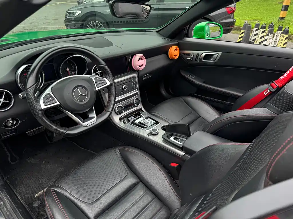 Mercedes-Benz SLC 2016 SLC 300 Luxury Sport