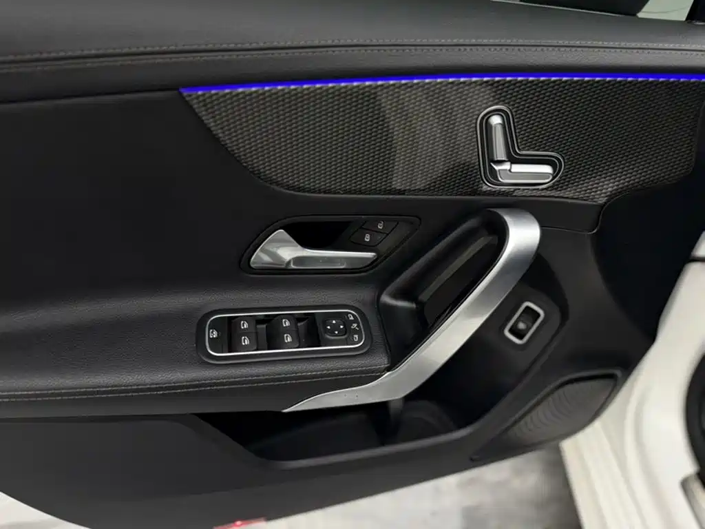 Mercedes-Benz A-Class — миниатюра 20