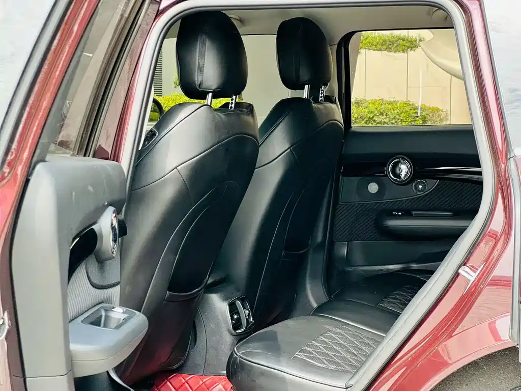 MINI Mini Clubman — миниатюра 6
