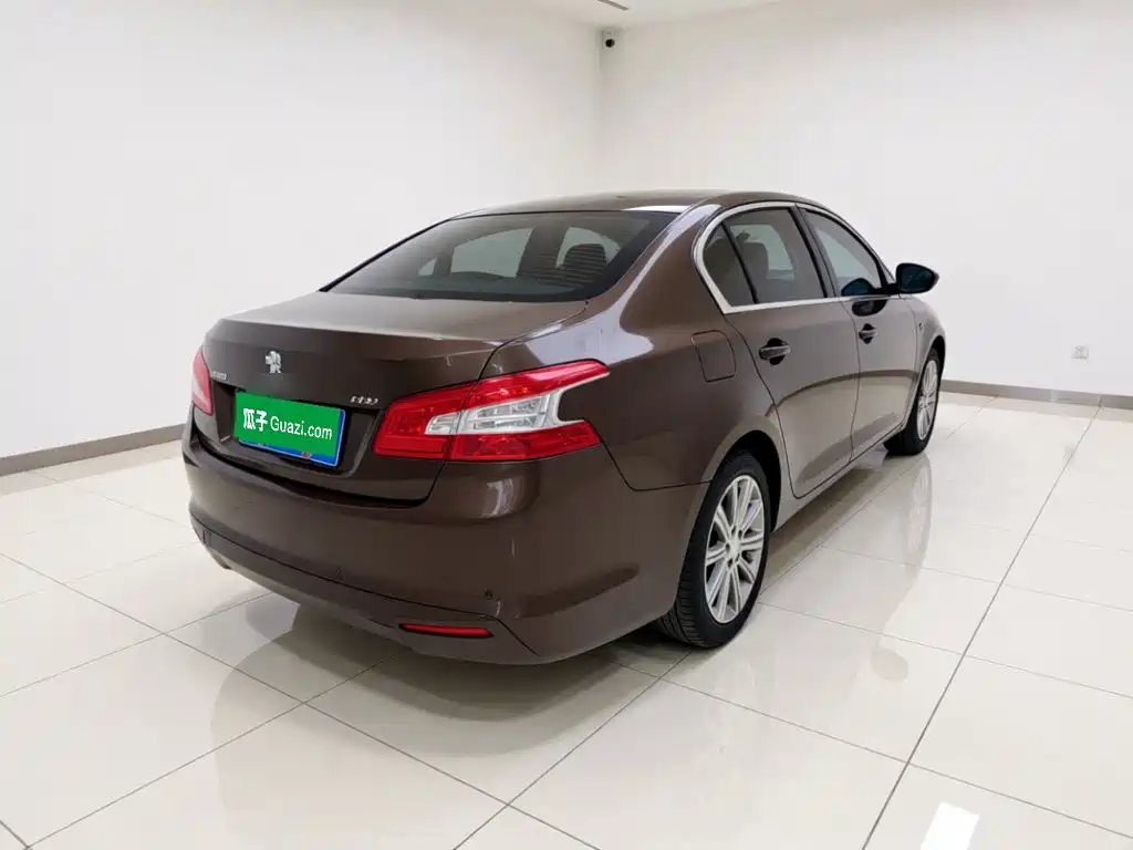 Peugeot 408 — миниатюра 6