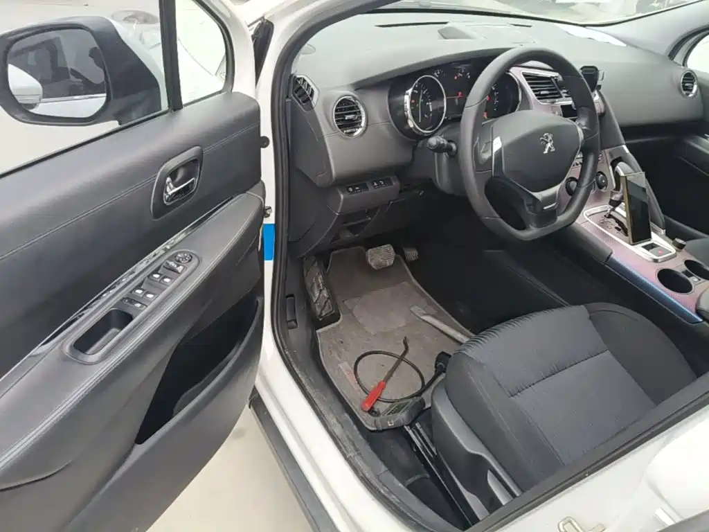 Peugeot 3008 — миниатюра 16