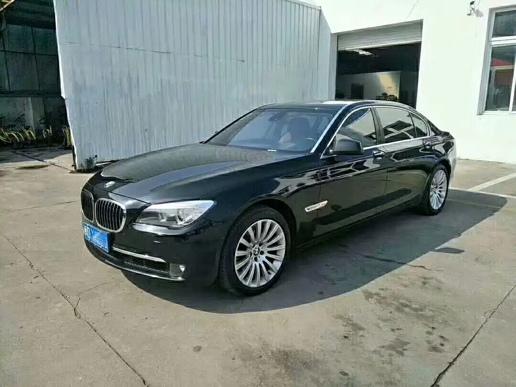 BMW 7 Series 2012