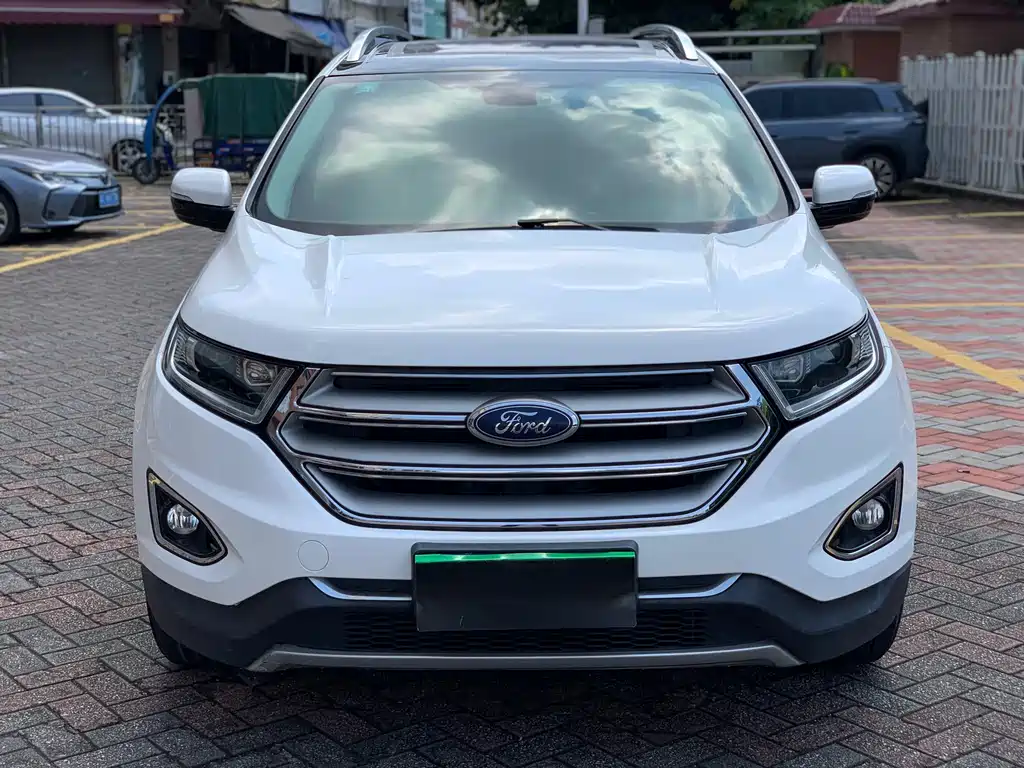 Ford Edge — миниатюра 3