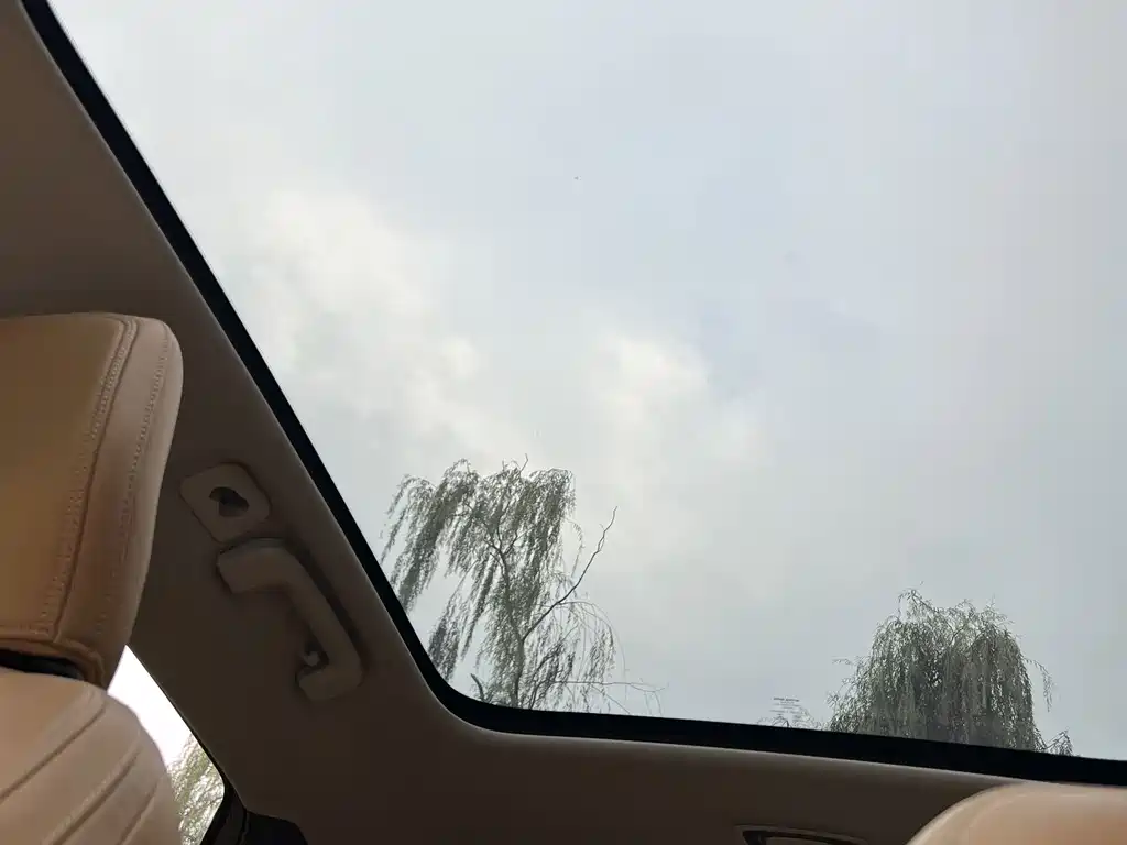 Volvo V40 — миниатюра 16