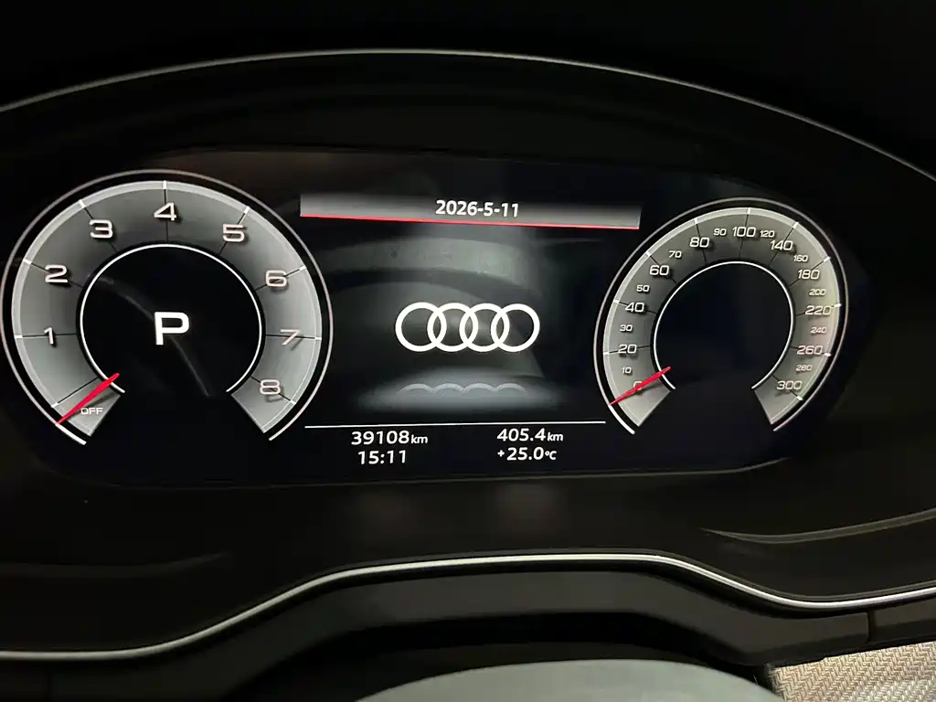 Audi Q5L 40 TFSI Luxury Dynamic Type, фото 8