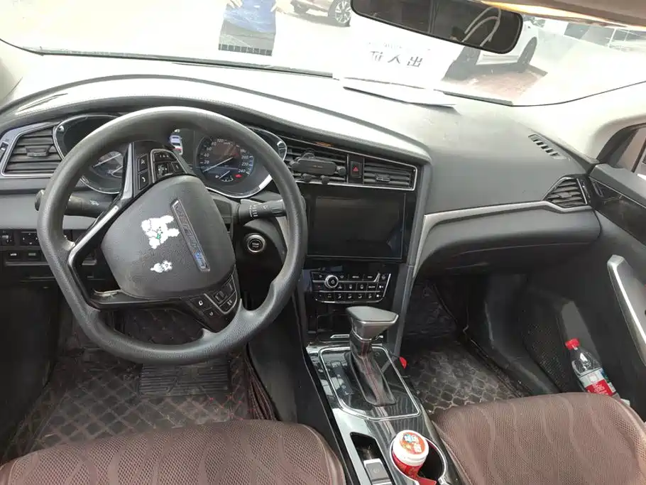 Venucia D60 — миниатюра 12