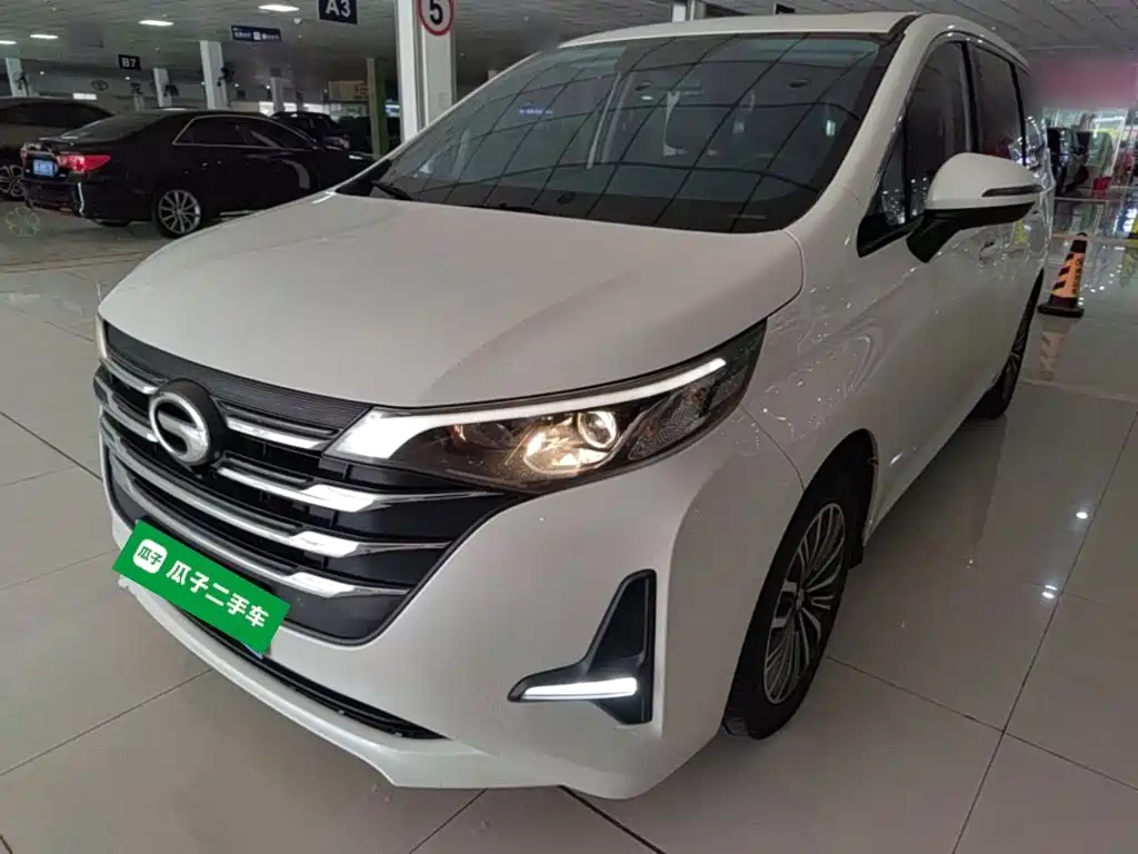 GAC M6 2019 270T AT Premium ( мест) V