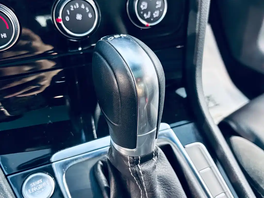 Volkswagen Golf 2019 280TSI DSG R-Line VI