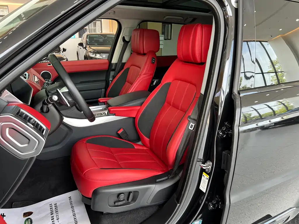 Land Rover Range Rover Sport 2020 3.0 L6 HSE DYNAMIC