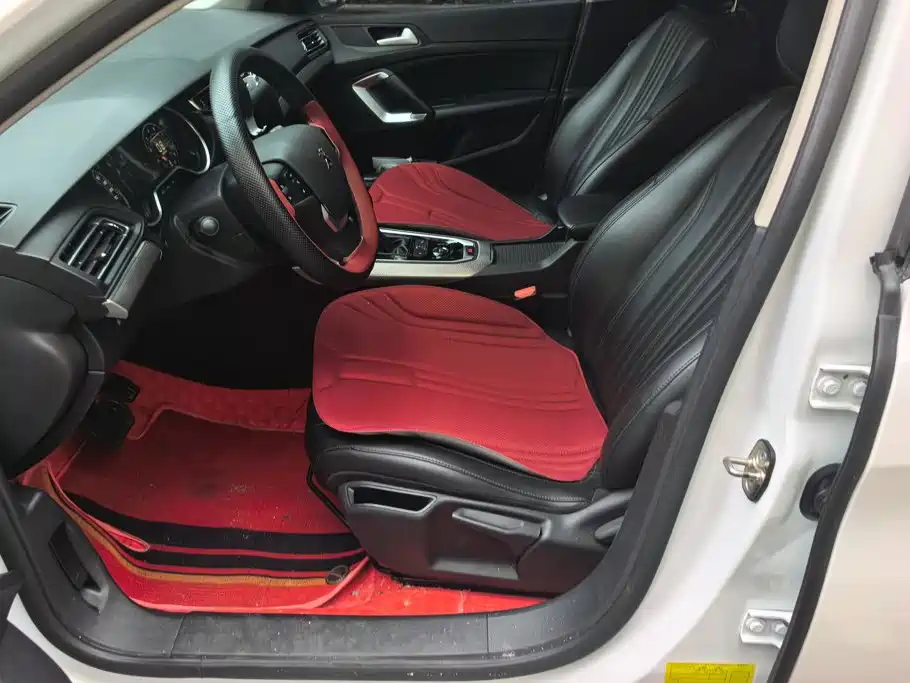Peugeot 408 — миниатюра 9