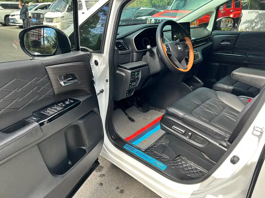 Honda Elysion — миниатюра 8