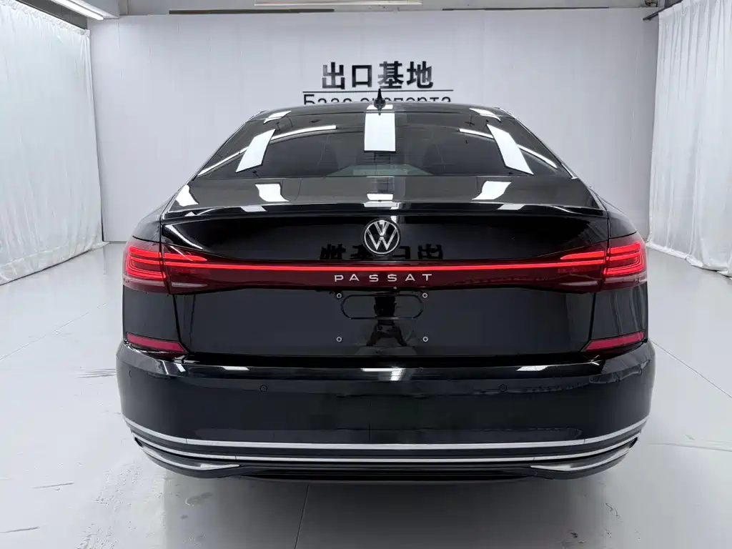 Volkswagen Passat 2023 280TSI Elite