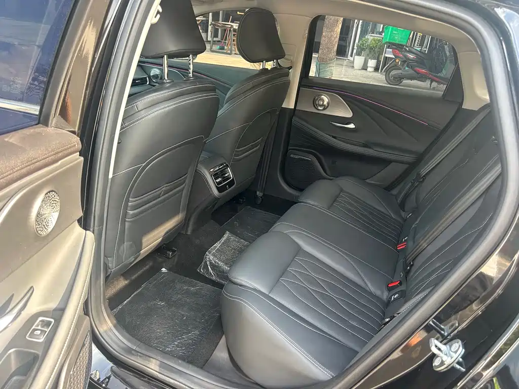 Chery Arrizo 8 8 2024 1.6T DCT