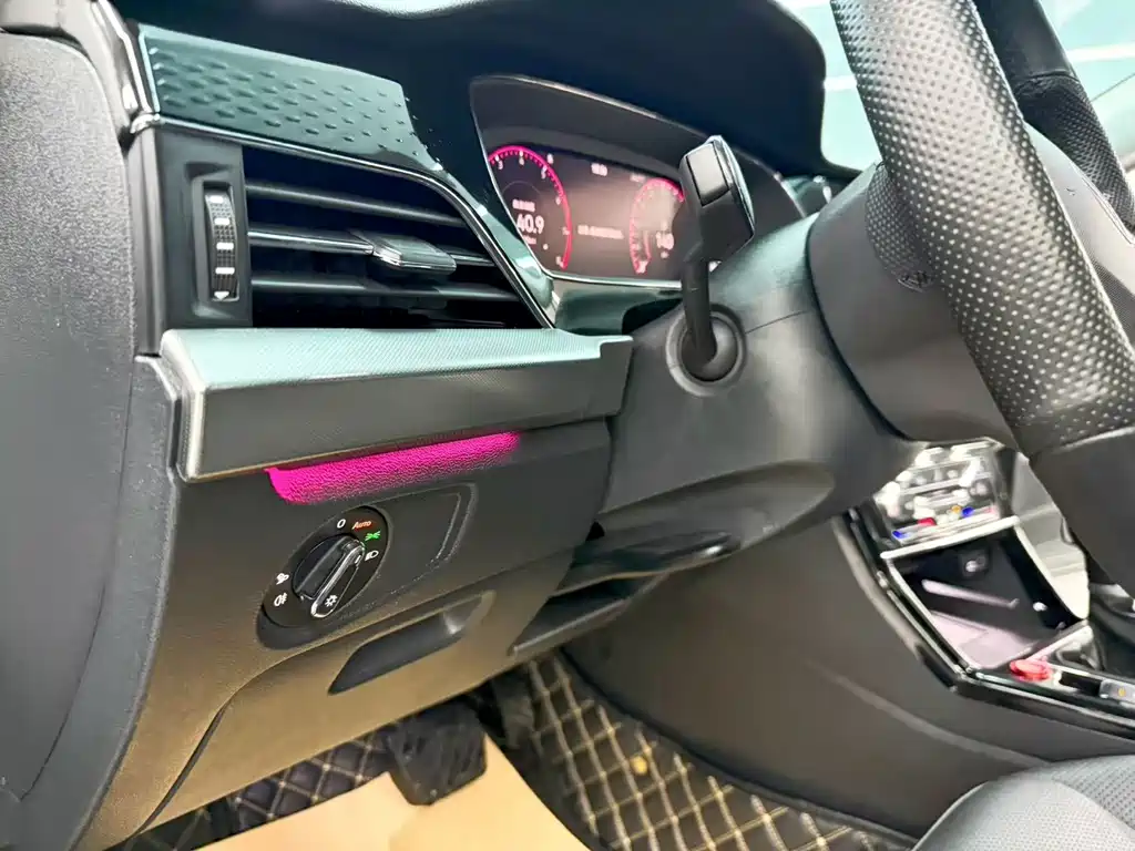Volkswagen Passat — миниатюра 14