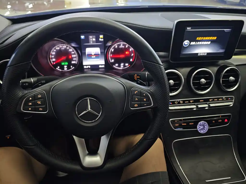 Mercedes-Benz C-Class — миниатюра 14