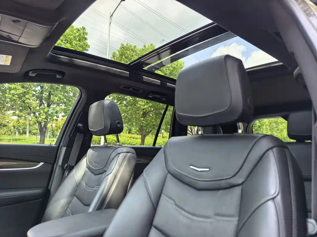 Cadillac XT6 — миниатюра 13