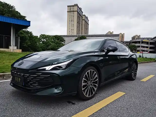 2023 MG MG7