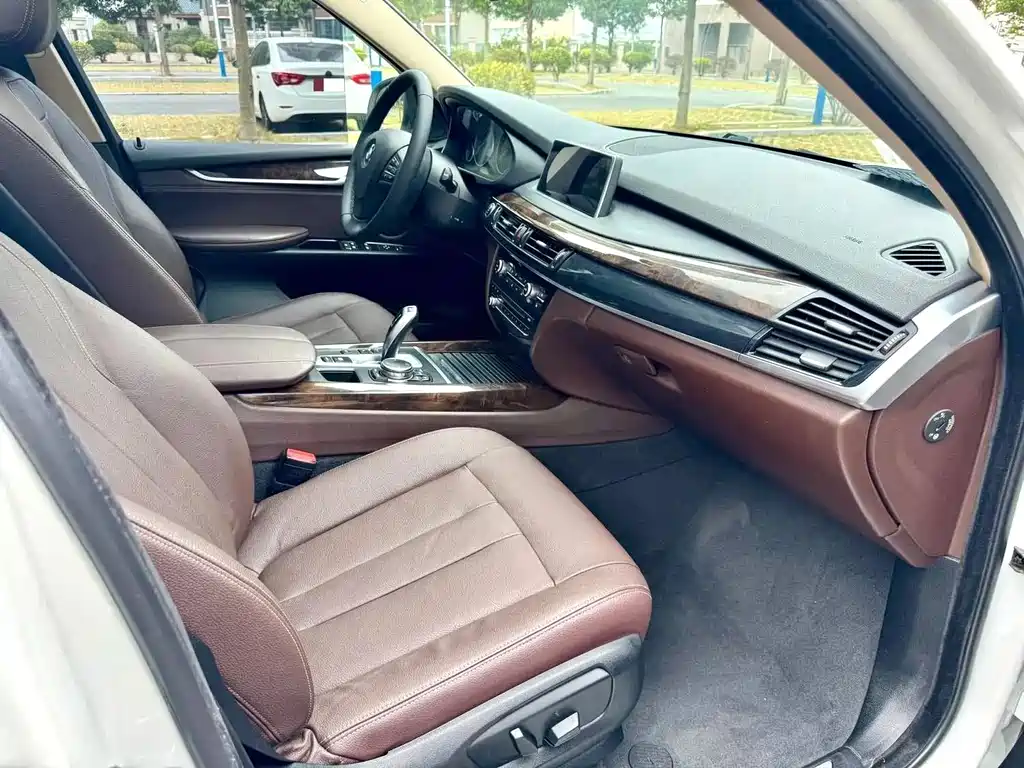 BMW X5 2014 xDrive35i Luxury