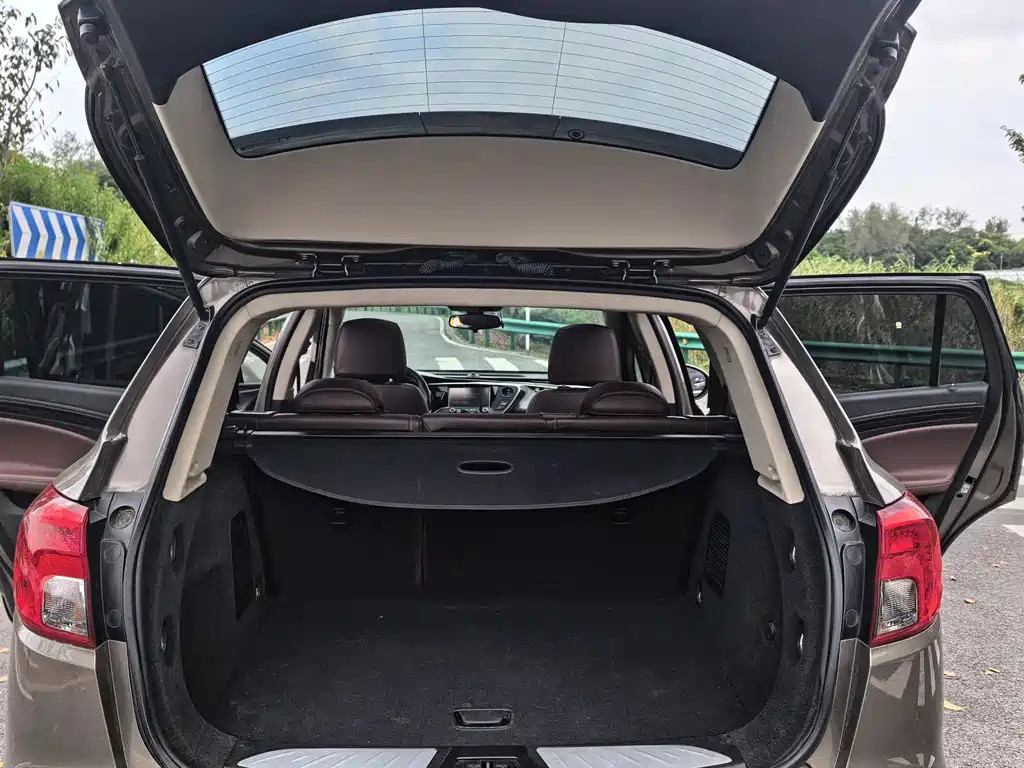 Buick Envision Plus — миниатюра 15