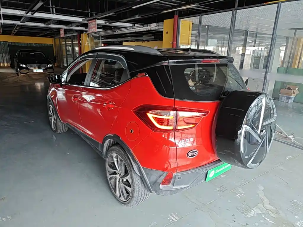 BYD Yuan — миниатюра 5