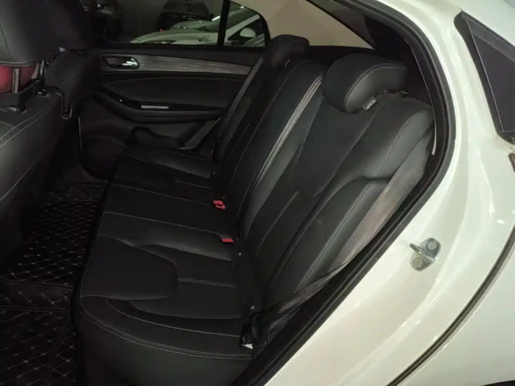 Chery Arrizo 5 — миниатюра 17