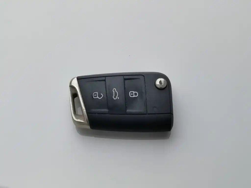 Volkswagen Tiguan L — миниатюра 19